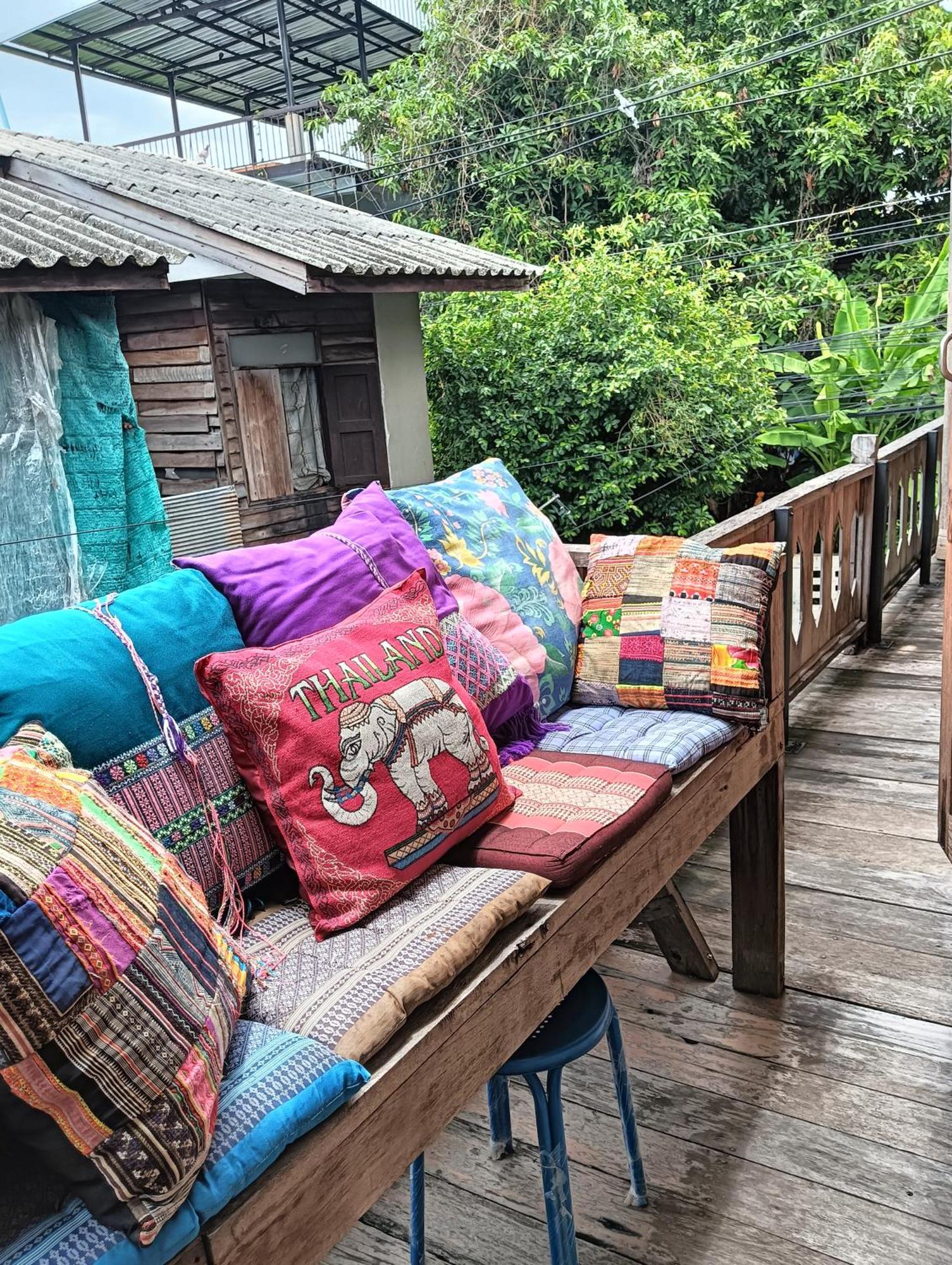 Huen Chiang Man Hostel (Adults Only) Chiang Mai Exterior foto